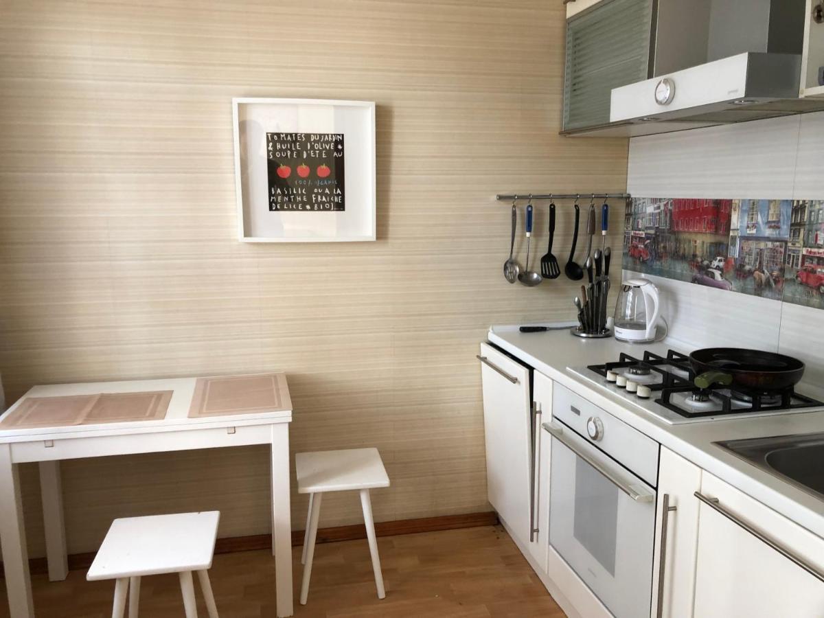 Doba In Ua Centre Apartments Днепър Екстериор снимка